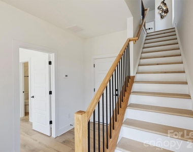 10711 Mallard Creek Road - Photo Thumbnail 26