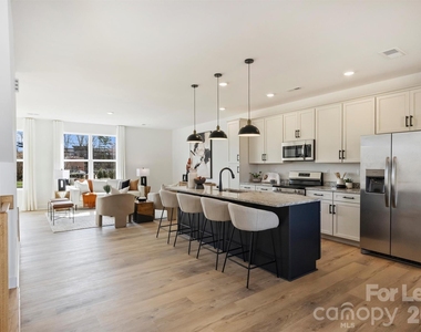 10711 Mallard Creek Road - Photo Thumbnail 17