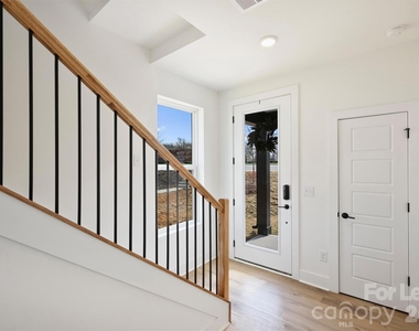 10711 Mallard Creek Road - Photo Thumbnail 24