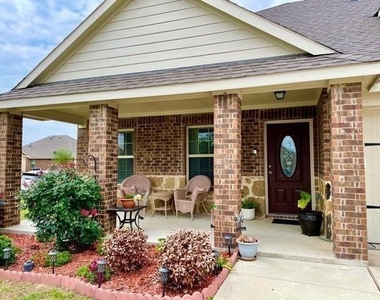2305 Willard Way - Photo Thumbnail 14