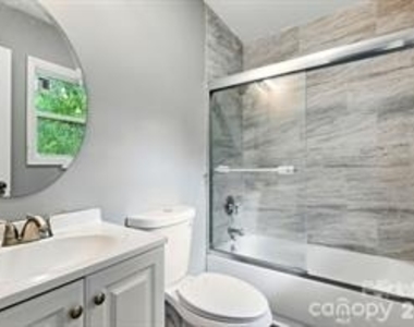 131 Little Forest Lane - Photo Thumbnail 10