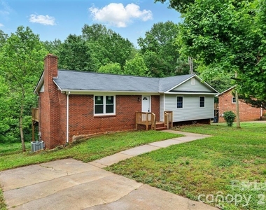 131 Little Forest Lane - Photo Thumbnail 17
