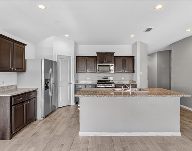 2225 Blythwood Trail - Photo Thumbnail 15