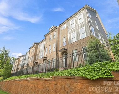 2145 Noble Townes Way - Photo Thumbnail 15