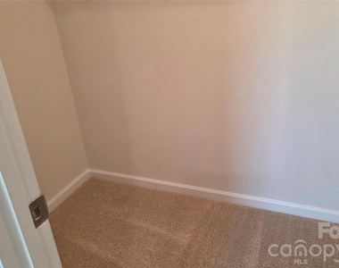 1348 Secrest Commons Drive - Photo Thumbnail 30