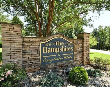 118 Peterborough Drive - Photo Thumbnail 2