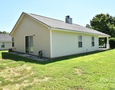 118 Peterborough Drive - Photo Thumbnail 26