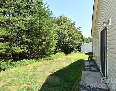 118 Peterborough Drive - Photo Thumbnail 23