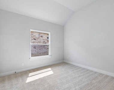 6145 Tahoe Winds Drive - Photo Thumbnail 11