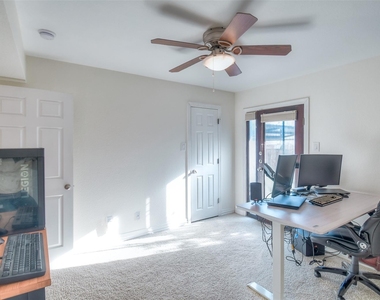 2722 Knight Street - Photo Thumbnail 11