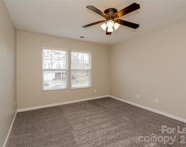 7215 Waldon Park Lane - Photo Thumbnail 9