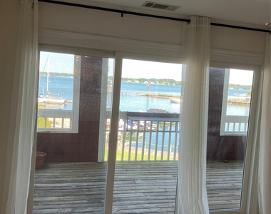 820 Southwest Drive - Photo Thumbnail 10