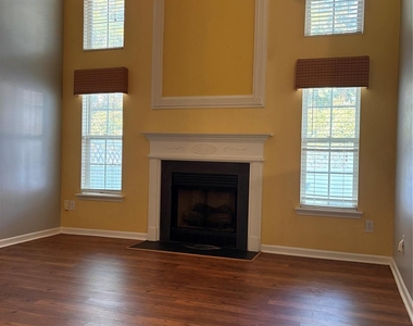 11841 Kevin Henry Place - Photo Thumbnail 4