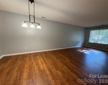 11841 Kevin Henry Place - Photo Thumbnail 2