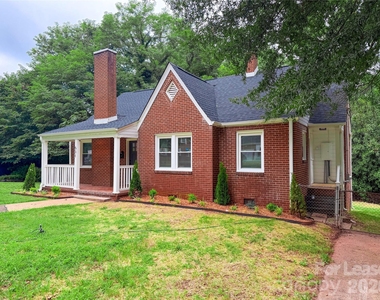 531 E Front Street - Photo Thumbnail 16