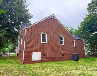 531 E Front Street - Photo Thumbnail 18