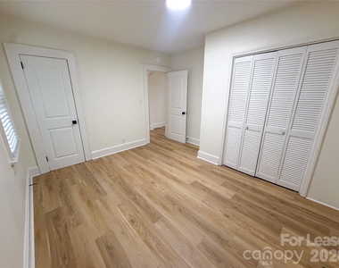 531 E Front Street - Photo Thumbnail 11
