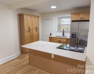 531 E Front Street - Photo Thumbnail 14