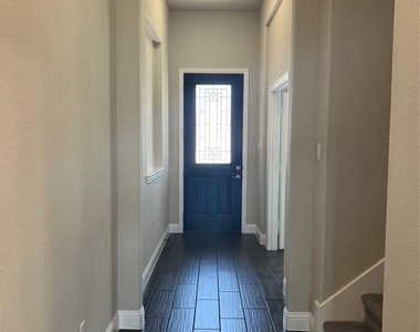 249 Lillian Lane - Photo Thumbnail 19