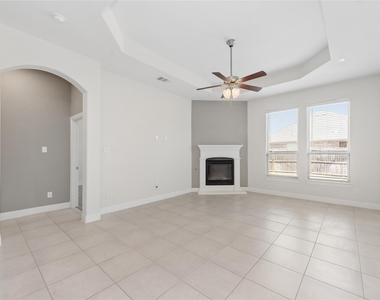 10917 Blaze Street - Photo Thumbnail 9