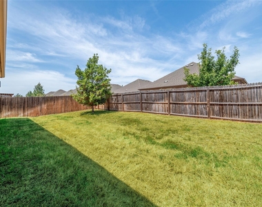 10917 Blaze Street - Photo Thumbnail 27