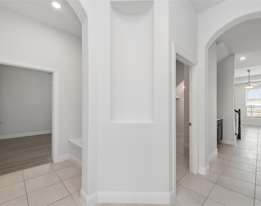 10917 Blaze Street - Photo Thumbnail 3