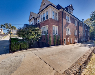 49 Corban Avenue Sw - Photo Thumbnail 14