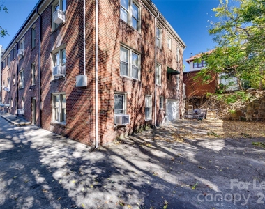 49 Corban Avenue Sw - Photo Thumbnail 15