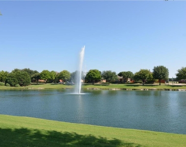 1526 Creek Springs Drive - Photo Thumbnail 14