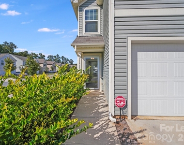 12915 Hill Pine Road - Photo Thumbnail 2