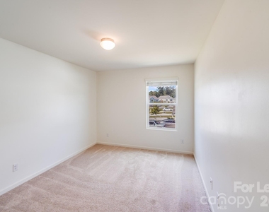 12915 Hill Pine Road - Photo Thumbnail 24
