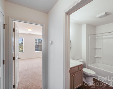 12915 Hill Pine Road - Photo Thumbnail 16