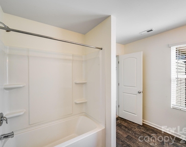 12915 Hill Pine Road - Photo Thumbnail 21