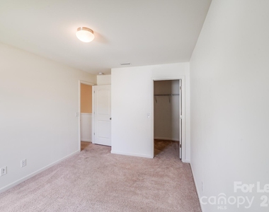12915 Hill Pine Road - Photo Thumbnail 25