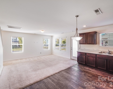 12915 Hill Pine Road - Photo Thumbnail 5