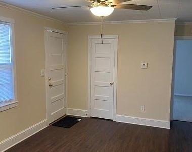 134 Shurley Street - Photo Thumbnail 2