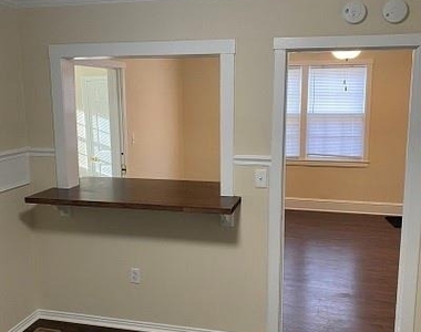 134 Shurley Street - Photo Thumbnail 4
