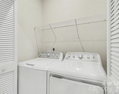 1546 Aspire Street - Photo Thumbnail 8