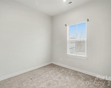 1546 Aspire Street - Photo Thumbnail 11