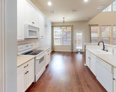 1828 Branch Trail - Photo Thumbnail 3