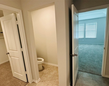 4177 Crooked Bend Drive - Photo Thumbnail 4