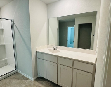 4177 Crooked Bend Drive - Photo Thumbnail 7