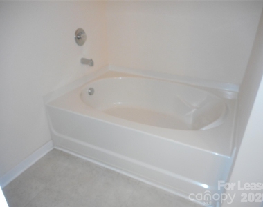 7156 Pitzer Drive - Photo Thumbnail 19