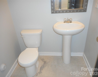 7156 Pitzer Drive - Photo Thumbnail 16