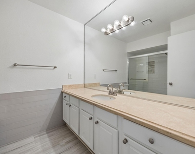 5916 Sandhurst Lane - Photo Thumbnail 21