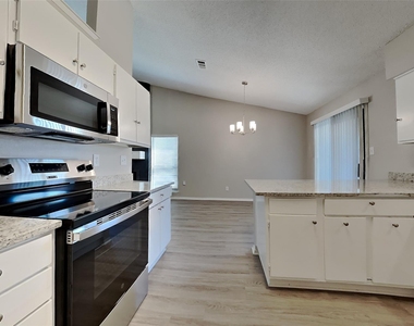 4141 Malone Avenue - Photo Thumbnail 4
