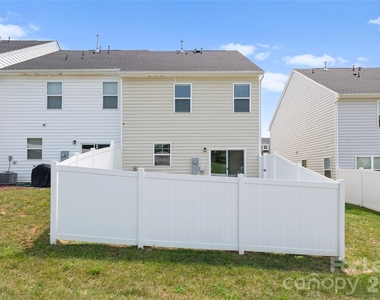 8176 Sheffield Drive - Photo Thumbnail 19