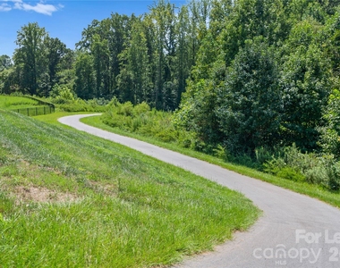 8176 Sheffield Drive - Photo Thumbnail 45