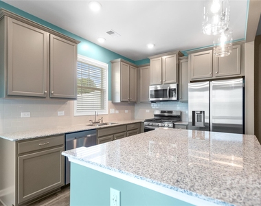 8176 Sheffield Drive - Photo Thumbnail 11