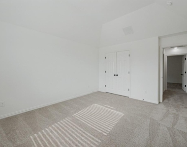 233 Chappellet Street - Photo Thumbnail 30